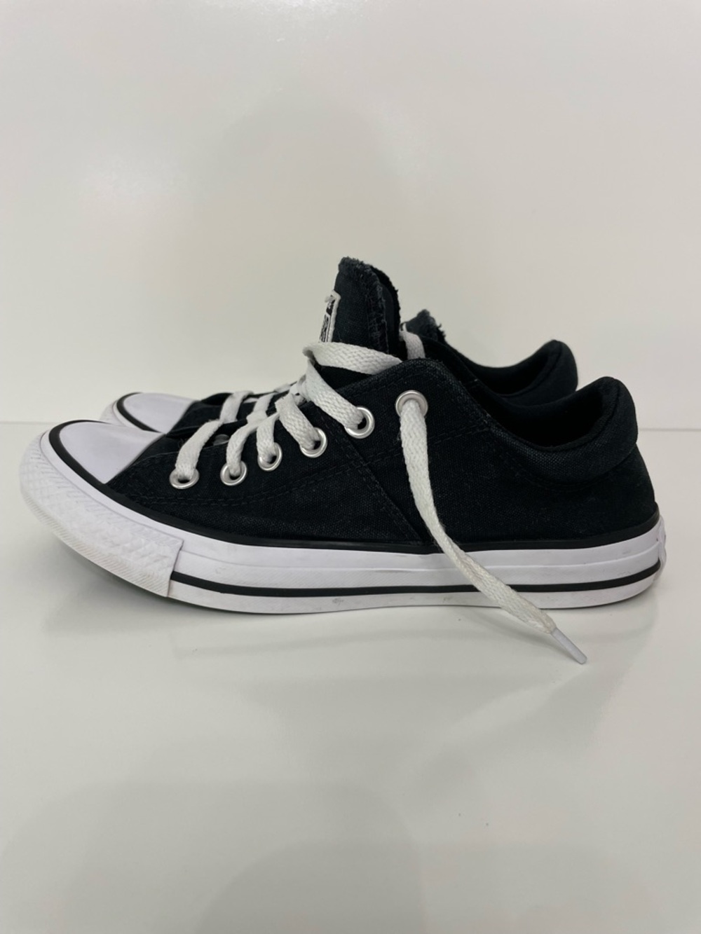 Converse All Star Madison Black Low-Top Canvas Sneakers, Womens size 8